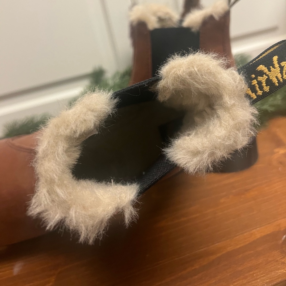 Dr. Martens 2976 Leonore Chelsea Boots - Picture 4 of 6